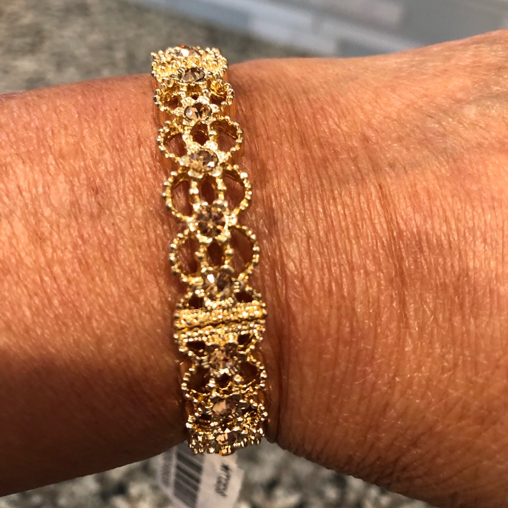 New 2028 Bracelet 14$